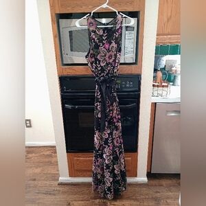 Tahari embroidered evening gown